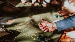 মোবাইল ফোনে playbdt ব্যবহার করছেন বাংলাদেশি ব্যবহারকারী